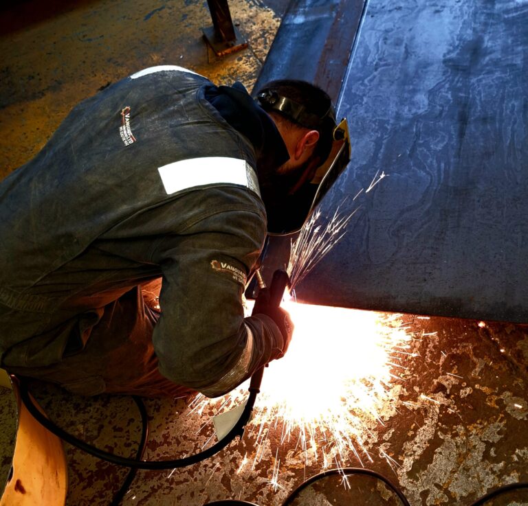 43723AF8-CB16-41A9-AF5D-A03243EBFC85